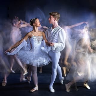 No photo description available.