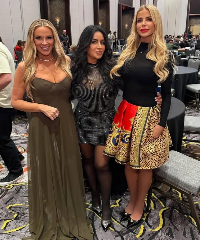 May be an image of one or more people, makeup, dress, carpet and text