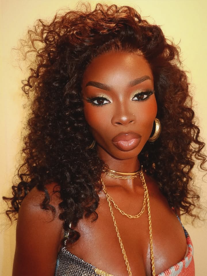 No photo description available.