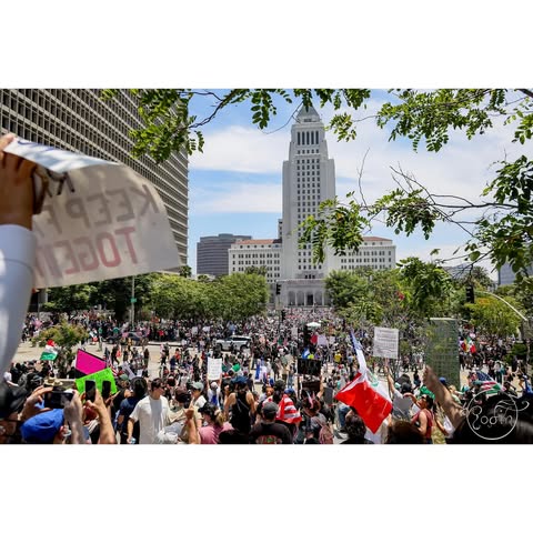 No photo description available.