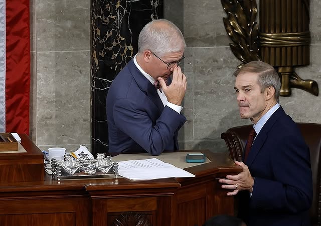 No photo description available.