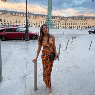 No photo description available.