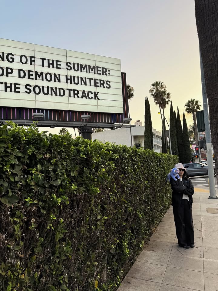 No photo description available.