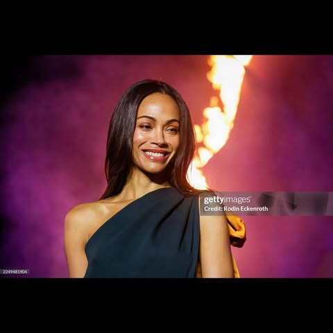 May be an image of one or more people, hair, makeup, dress and text that says 'gettyimages Credit:RodinEckenroth Credit: Rodin Eckenroth 2245431904 04'