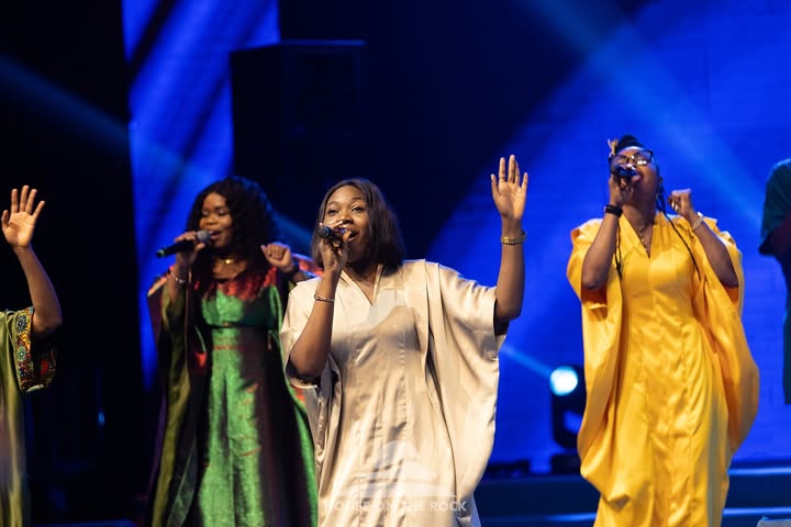 No photo description available.