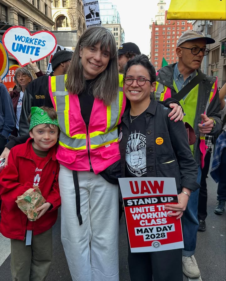 No photo description available.