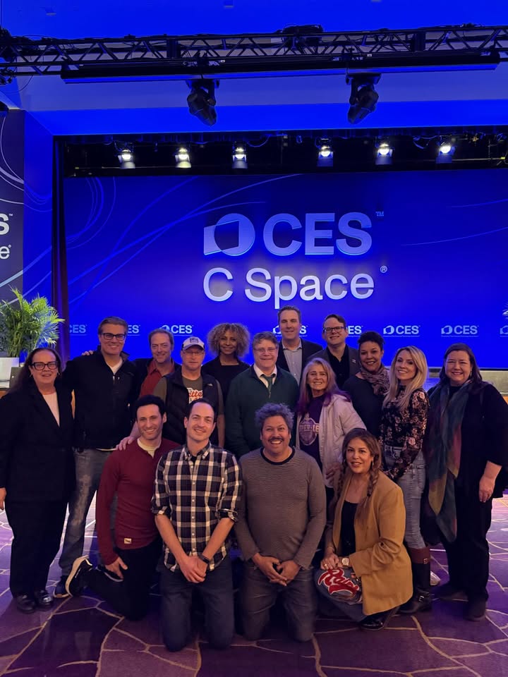 May be an image of office and text that says 'ES CES OCES C Space ES OCES OCES'