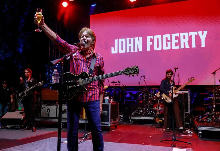 No photo description available.