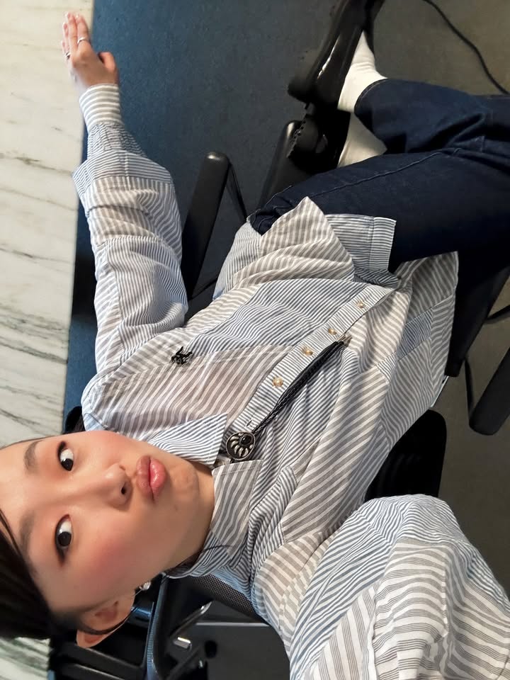 No photo description available.