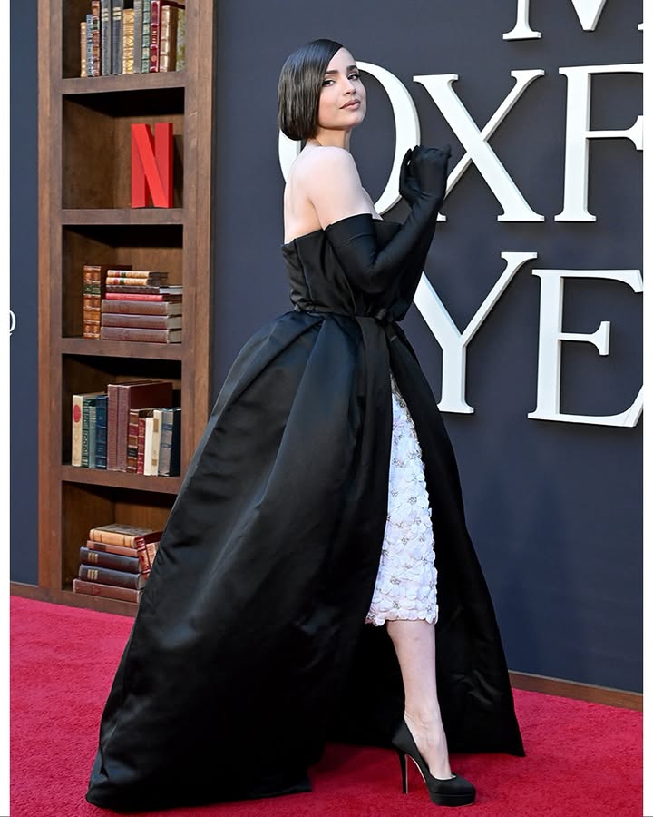 No photo description available.