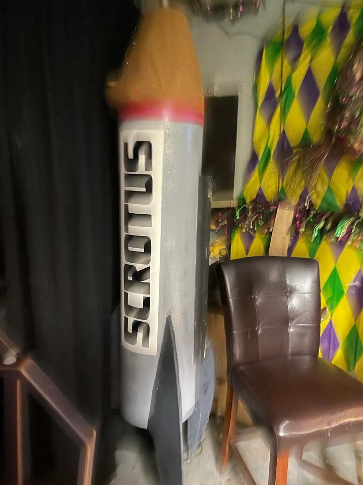 No photo description available.