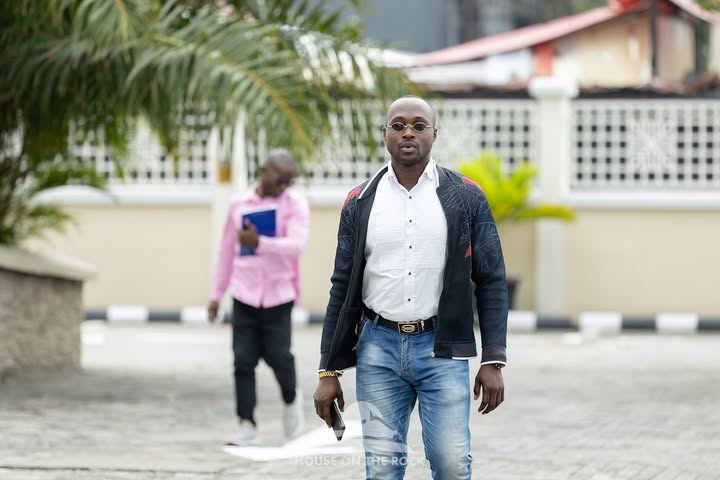 No photo description available.