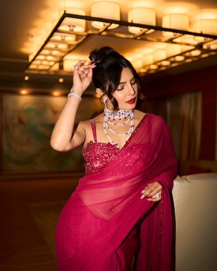 No photo description available.