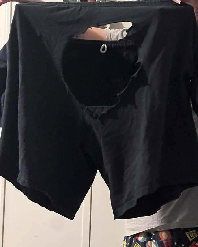 No photo description available.