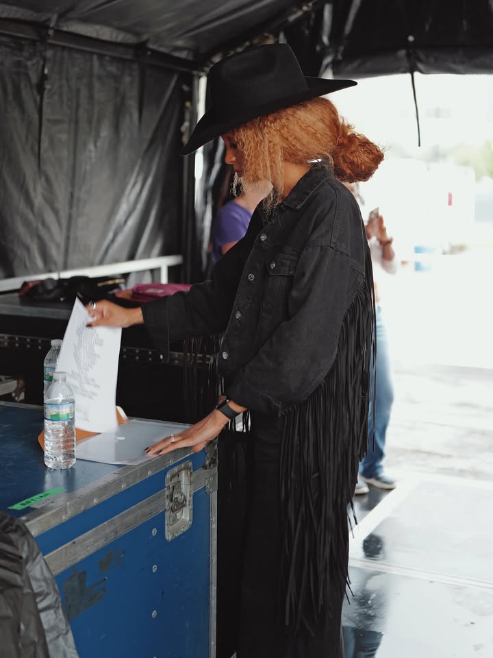 No photo description available.