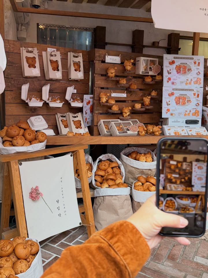 May be an image of turnover, baguette and croissant