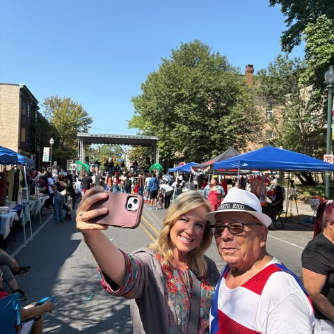 No photo description available.