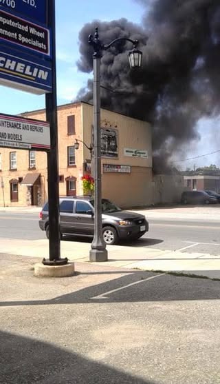 May be an image of fire and text that says '00 pute te ment puterized ) ized Specialists Wheel Spectalists HELIN ИΤEHAЛ INTENANCE MODELS AND EPAINS TARELINNT'