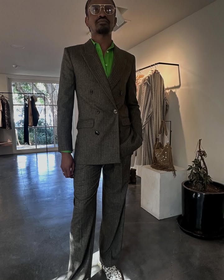 No photo description available.