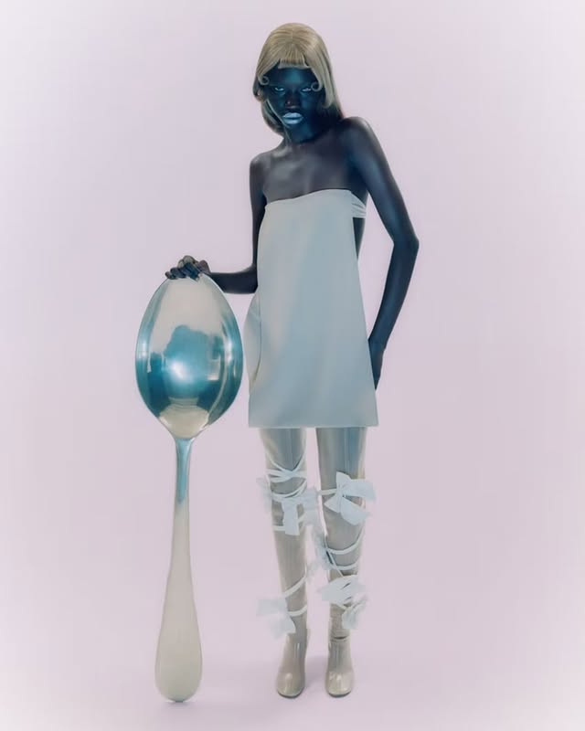 No photo description available.