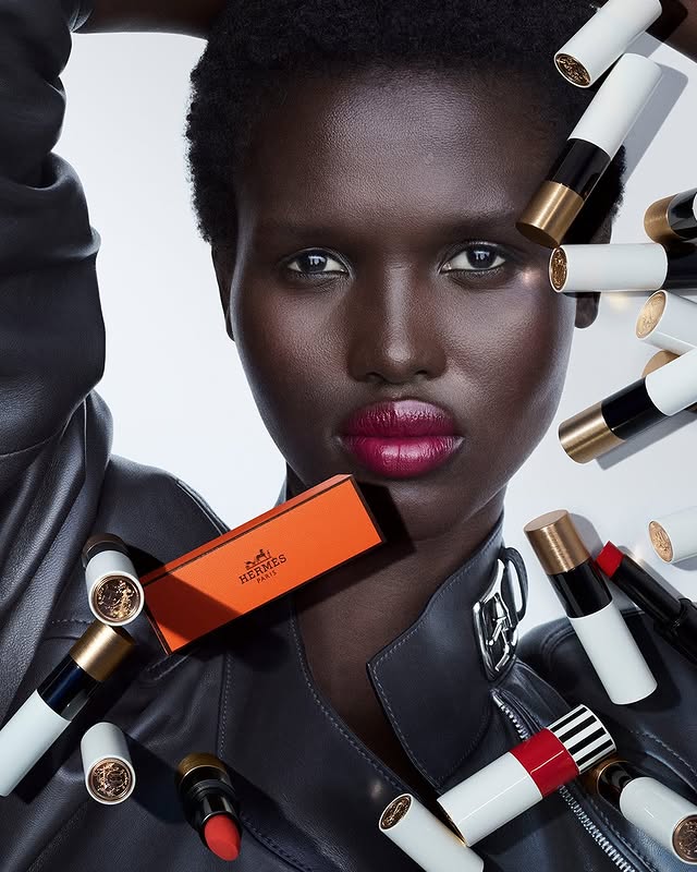 No photo description available.