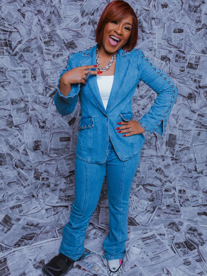 No photo description available.