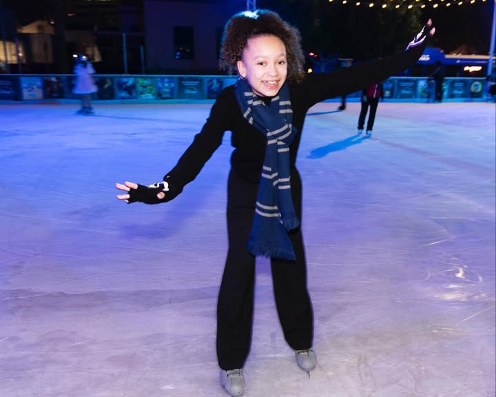 No photo description available.