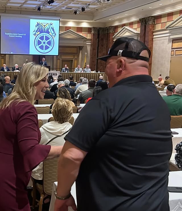 No photo description available.