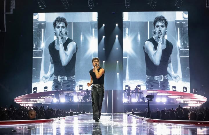 No photo description available.