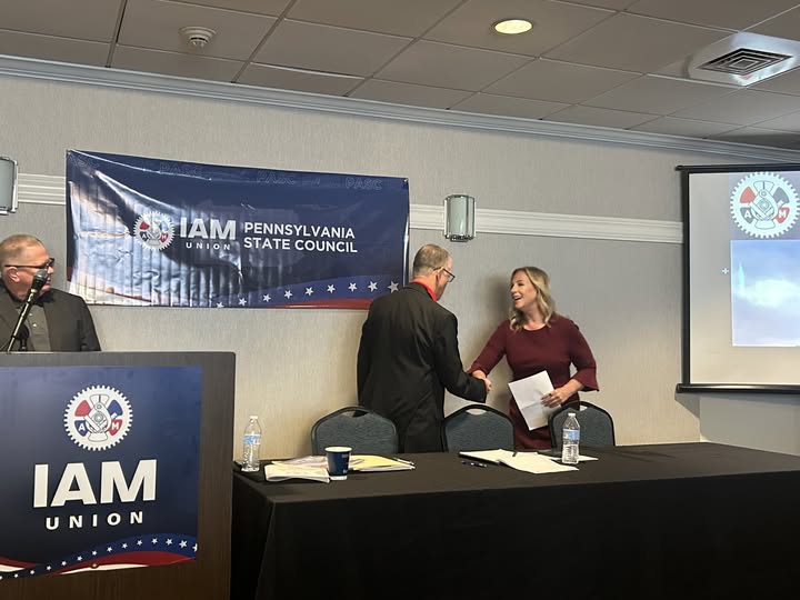 No photo description available.