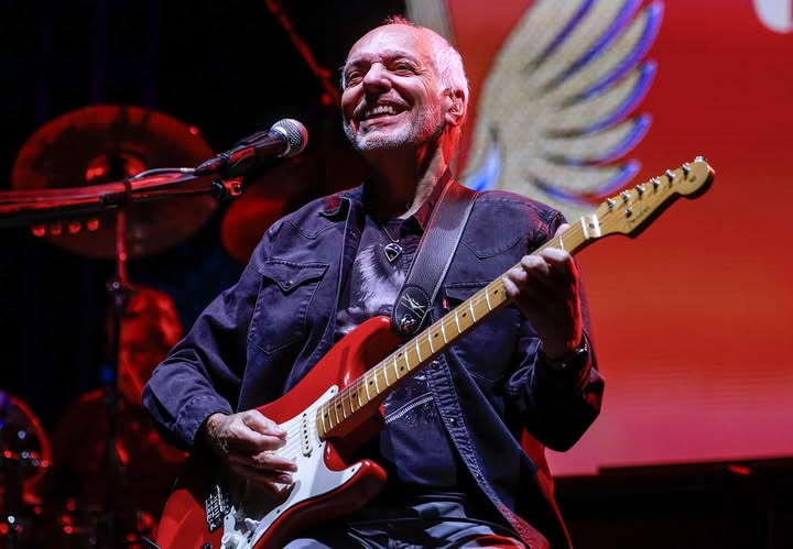 No photo description available.