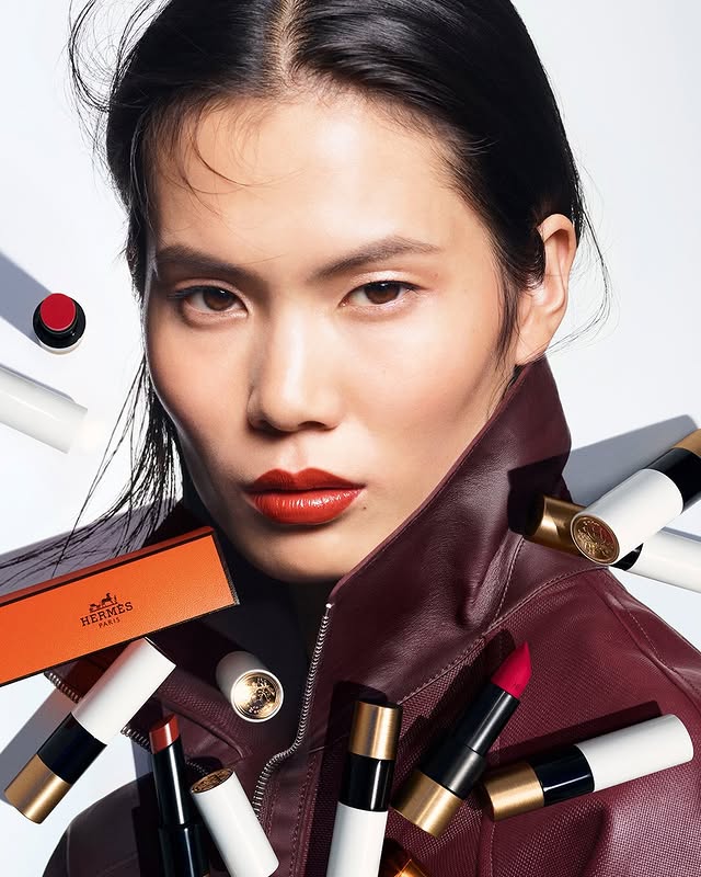 No photo description available.