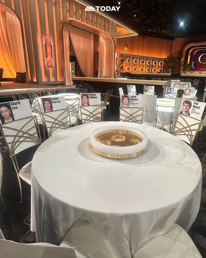 May be an image of table, napkin, tablecloth, dining table, dais and text