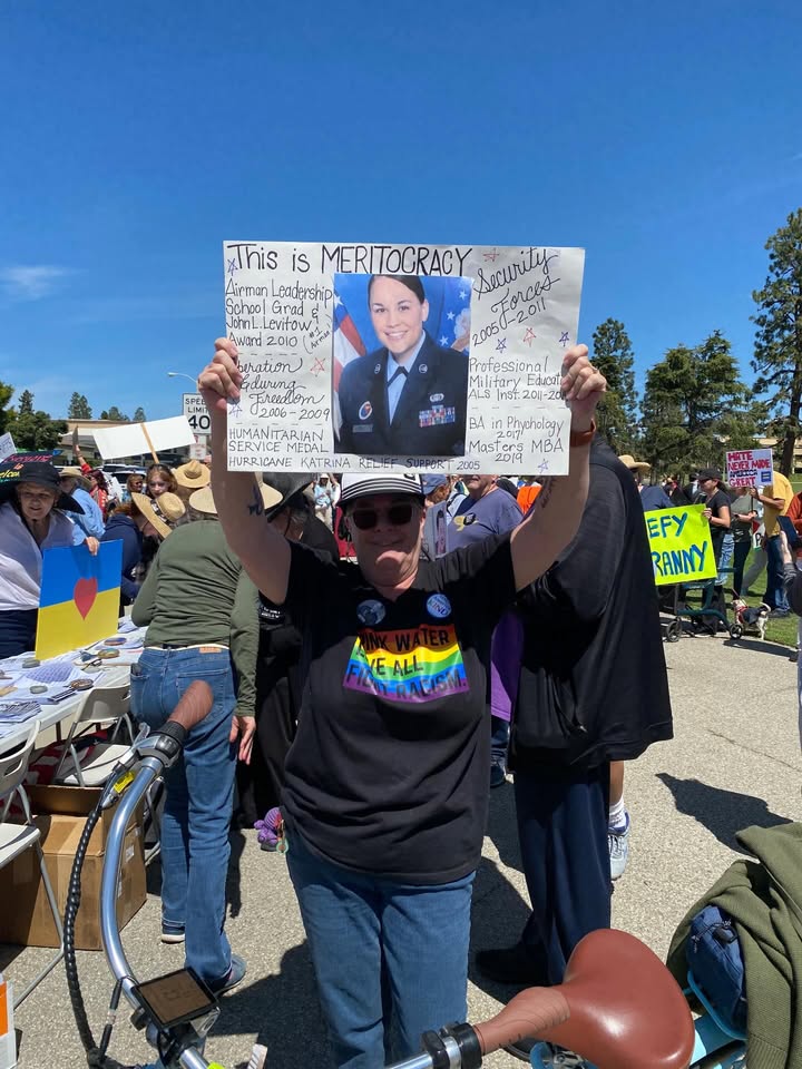 No photo description available.