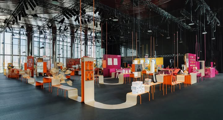 No photo description available.