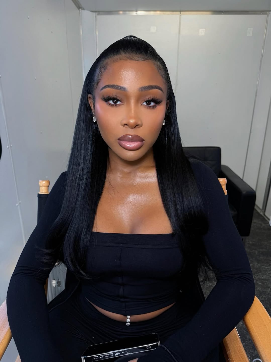 No photo description available.