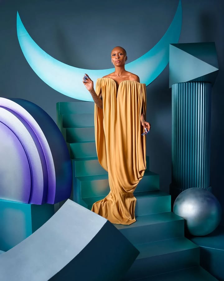 May be an image of sculpture, bust, statue and text