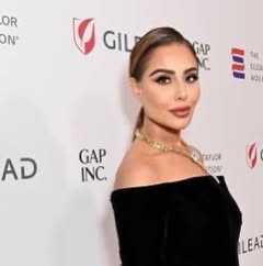 No photo description available.