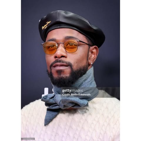 No photo description available.