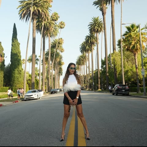 No photo description available.