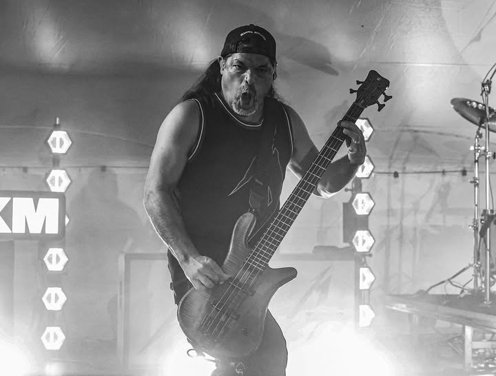 No photo description available.