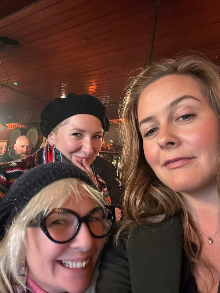 No photo description available.