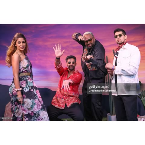 No photo description available.