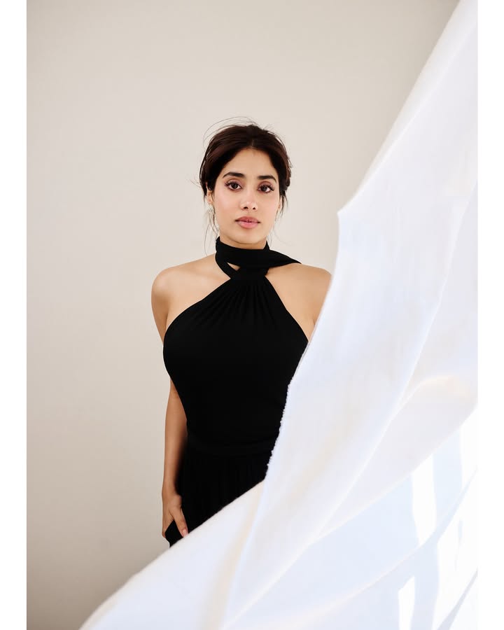 No photo description available.