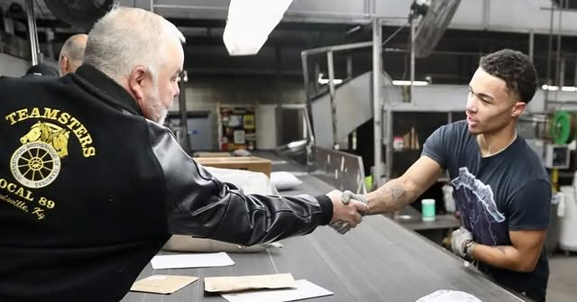 No photo description available.