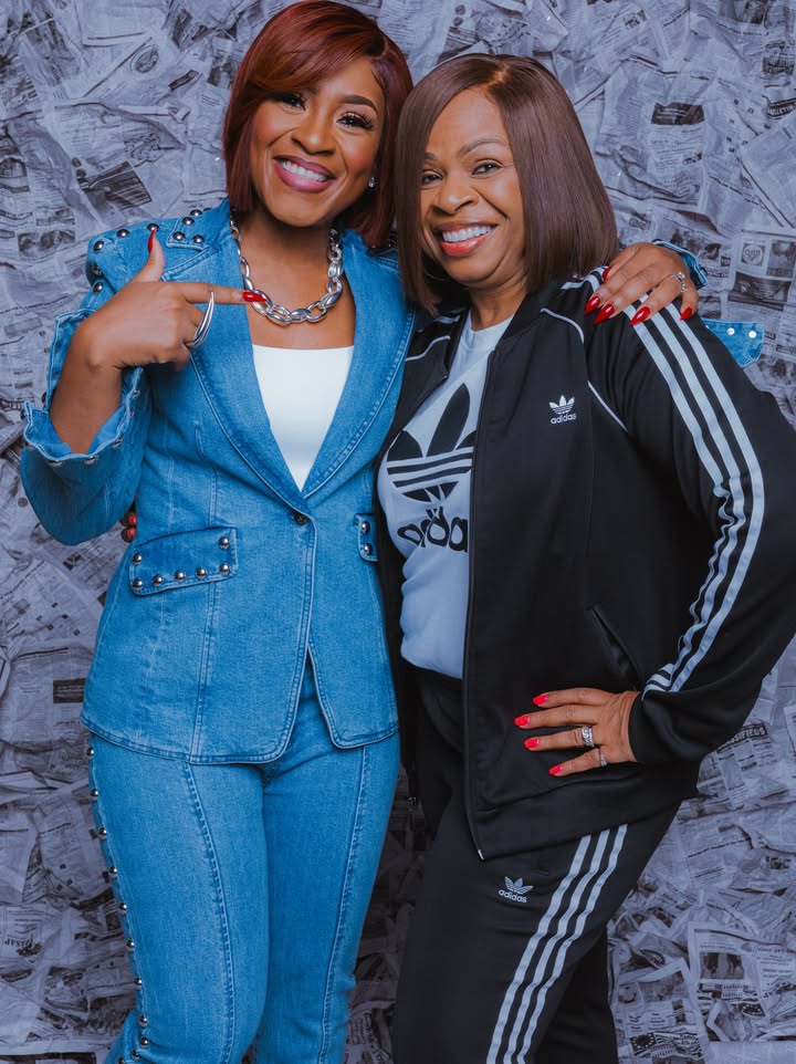 No photo description available.