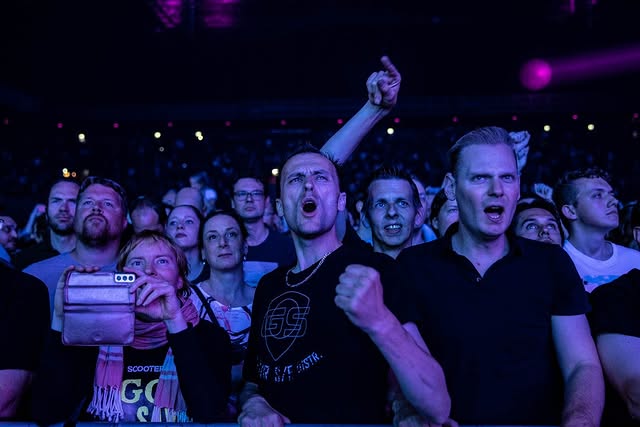 No photo description available.