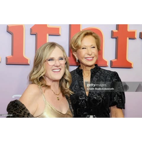 No photo description available.