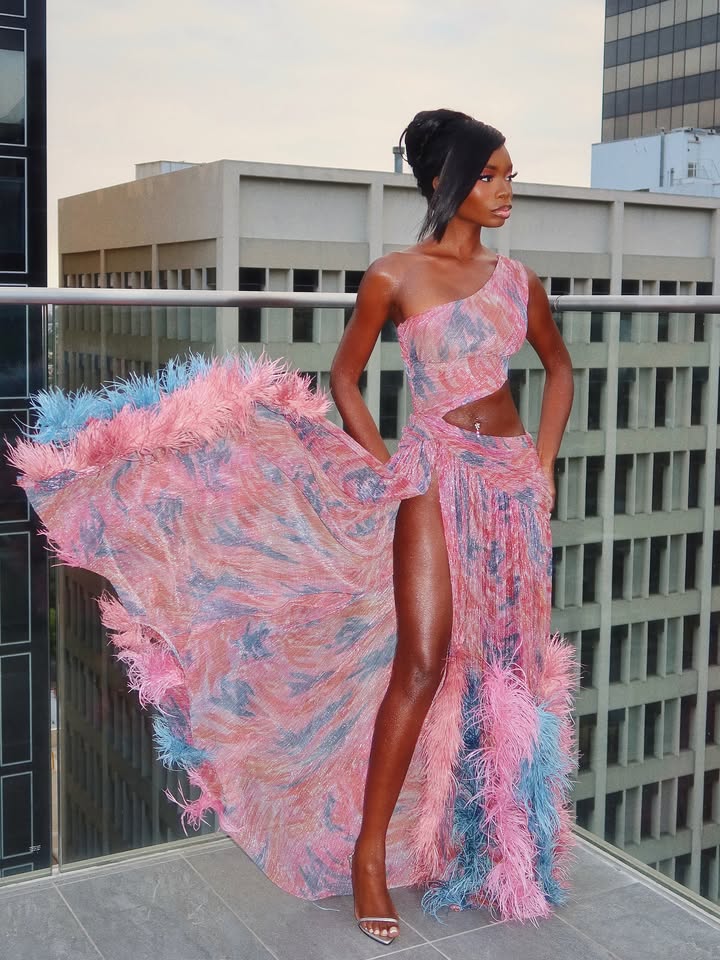 No photo description available.