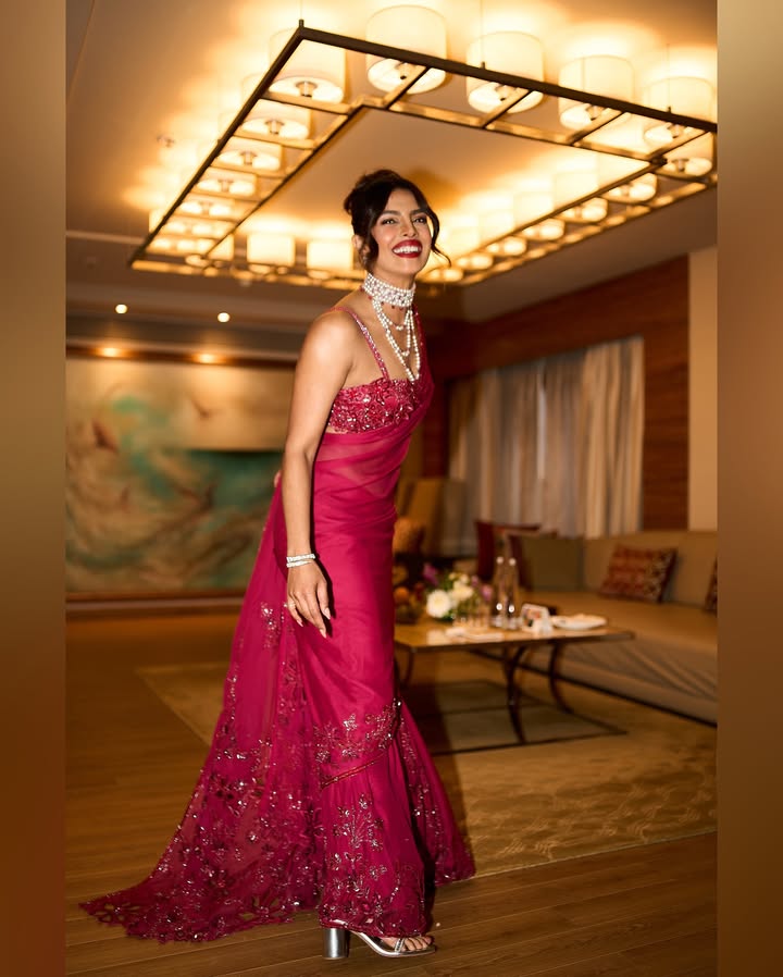 No photo description available.